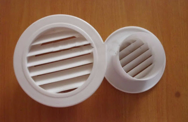 Lavorazione con utensili di plastica dell'iniezione per il creatore di plastica della muffa di alta precisione degli accessori del ventilatore della cucina